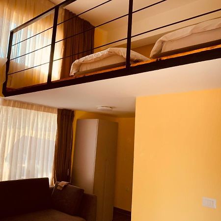 Auto Tana Guest House Tiranë Ngoại thất bức ảnh