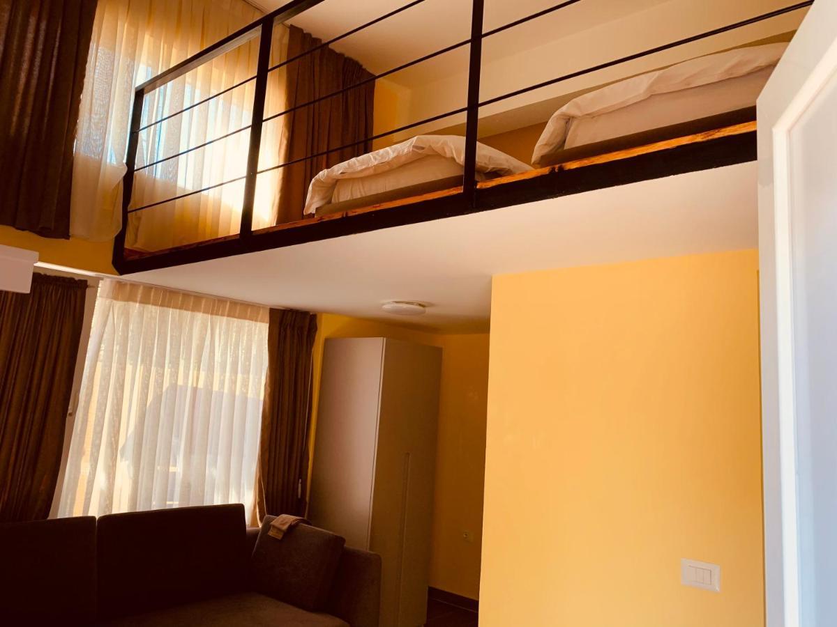 Auto Tana Guest House Tiranë Ngoại thất bức ảnh